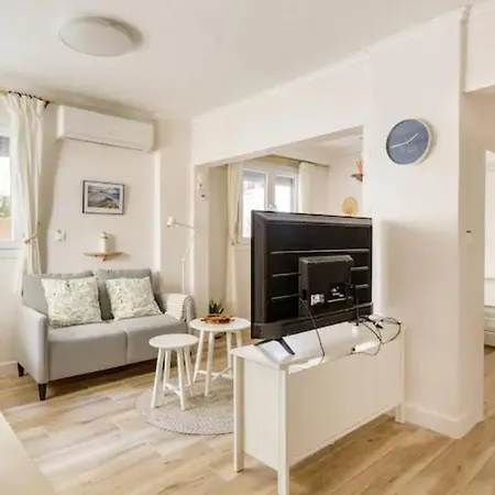 Appartement Lovely Small