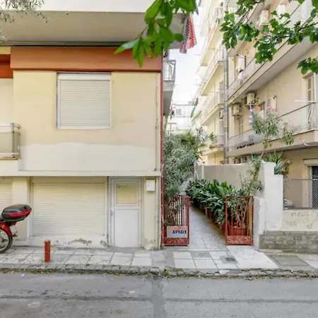 Apartment Lovely Small Thessaloniki