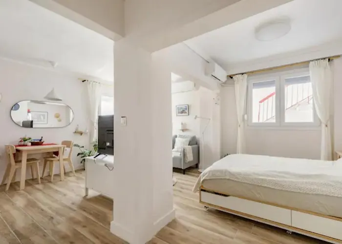 Apartamento Lovely Small Tesalónica